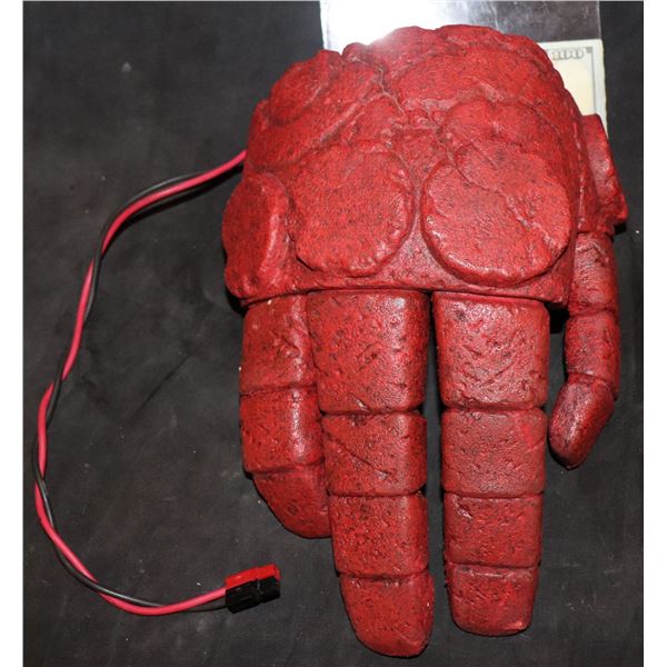 HELLBOY HAND FIST OF DOOM HERO ANIMATRONIC PUPPET SCREEN MATCHED SUPER HERO