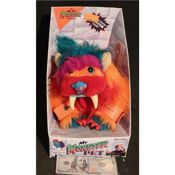 MY PET MONSTER GWONK 1986 AMTOY PUPPET MINT IN THE BOX PLUSH TOY