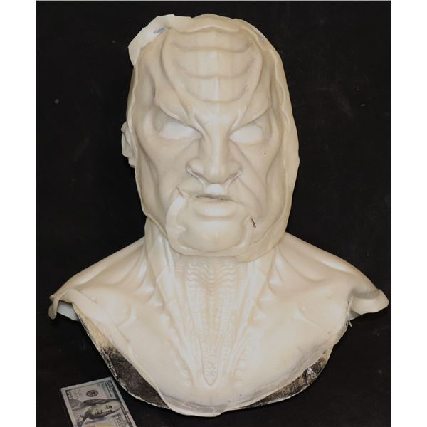 STAR TREK DISCOVERY VOQ THE ALBINO KLINGON SILICONE MASK UNUSED