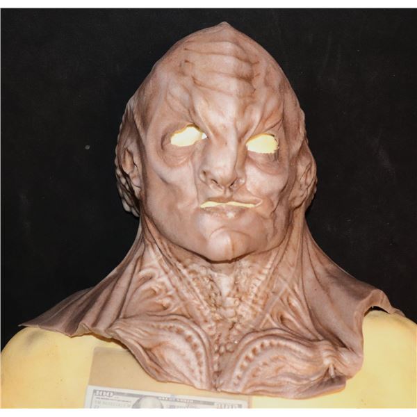 STAR TREK DISCOVERY DENNAS HOUSE OF D'GHOR KLINGON SILICONE MASK SCREEN USED 2