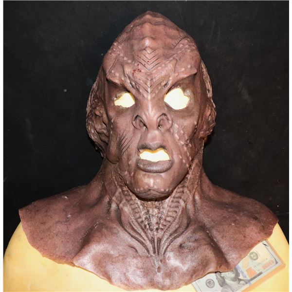 STAR TREK DISCOVERY HOUSE OF D'GHOR KLINGON SILICONE MASK SCREEN USED 1