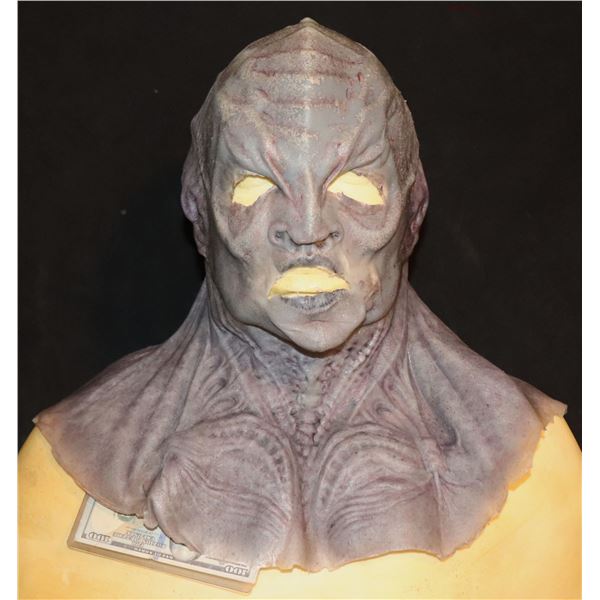 STAR TREK DISCOVERY KLINGON SILICONE MASK SCREEN USED 12