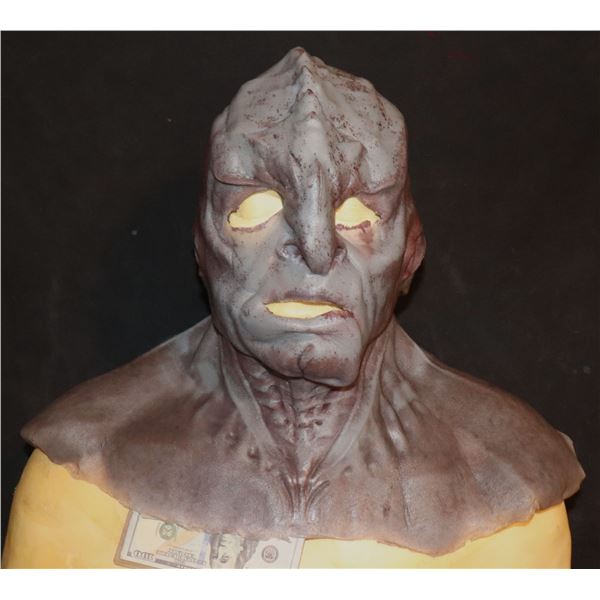 STAR TREK DISCOVERY KLINGON SILICONE MASK SCREEN USED 13