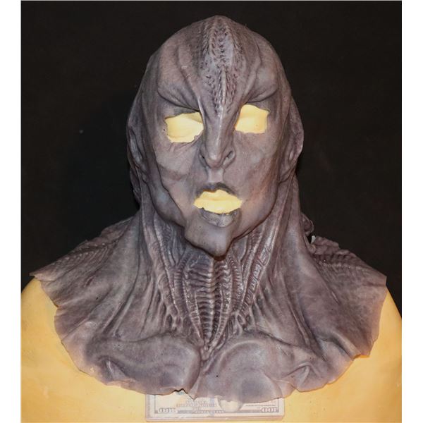STAR TREK DISCOVERY KLINGON SILICONE MASK SCREEN USED 21