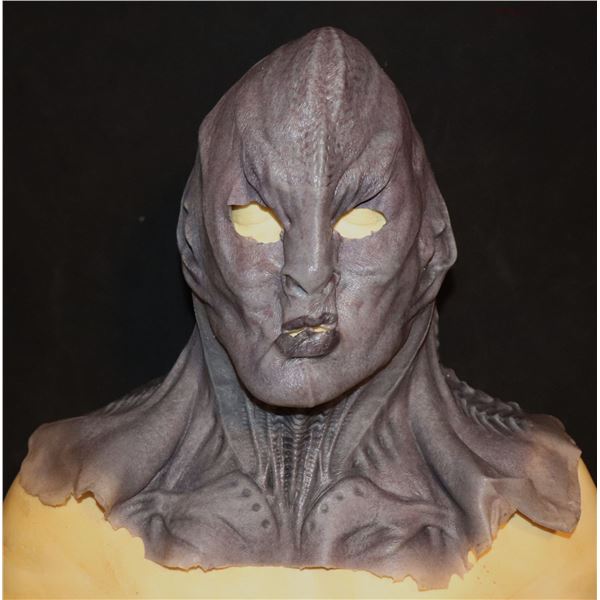 STAR TREK DISCOVERY KLINGON SILICONE MASK SCREEN USED 26