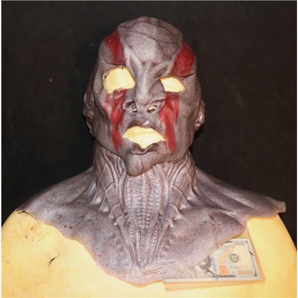 STAR TREK DISCOVERY KOL WAR PAINT KLINGON SILICONE MASK SCREEN USED 13
