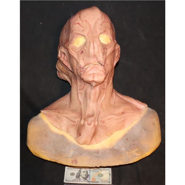 STAR TREK DISCOVERY SARU ALIEN SILICONE SCREEN USED HERO MASK A 05