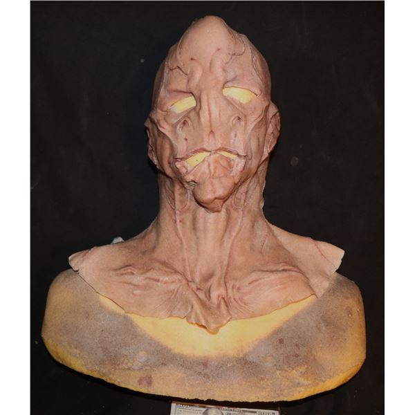 STAR TREK DISCOVERY SARU ALIEN SILICONE SCREEN USED HERO MASK B 10