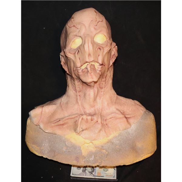 STAR TREK DISCOVERY SARU ALIEN SILICONE SCREEN USED HERO MASK B 13