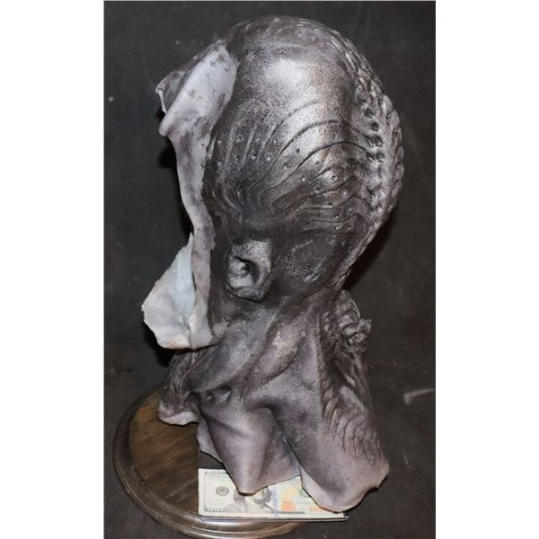 STAR TREK DISCOVERY T'KUVMA HOUSE OF GIRJAH KLINGON SILICONE COWL SCREEN USED