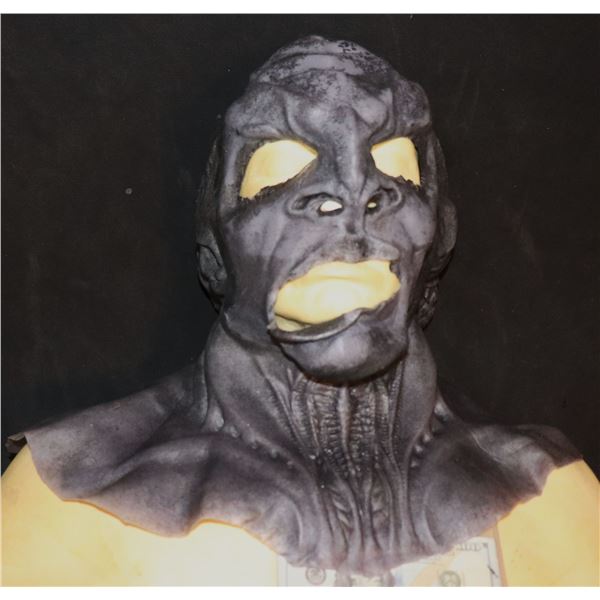 STAR TREK DISCOVERY T'KUVMA HOUSE OF GIRJAH KLINGON SILICONE MASK SCREEN USED 6