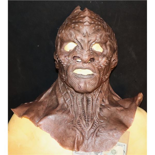 STAR TREK DISCOVERY UJILLI KLINGON SILICONE MASK SCREEN USED 2