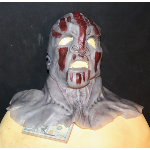 STAR TREK DISCOVERY WAR PAINT KLINGON SILICONE MASK SCREEN USED 05