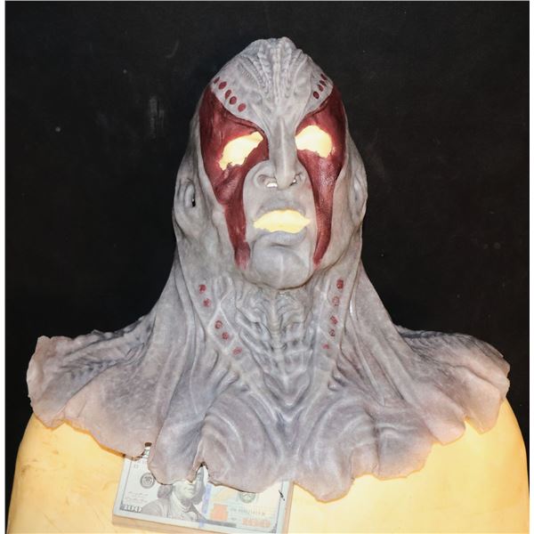 STAR TREK DISCOVERY WAR PAINT KLINGON SILICONE MASK SCREEN USED 06