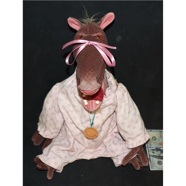 VINTAGE CHARLEEN KINSER 1991 FREDA BE FIERCE PUPPET