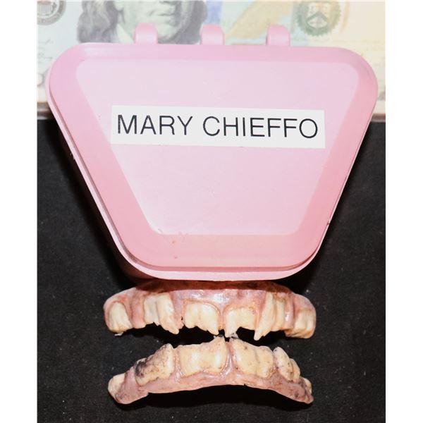 STAR TREK DISCOVERY L'RELL KLINGON ALIEN HERO TEETH SCREEN USED