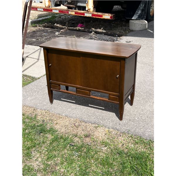 Mid Century Sliding Door Record / LP Storage Cabinet Approx: 34.75 x 14.75 & 24.5"T