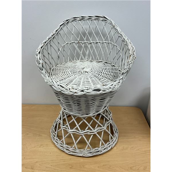 Small Painted Wicker Chair / Plant Stand / Child's Chair 17"W 24.5"T and 15" seat height