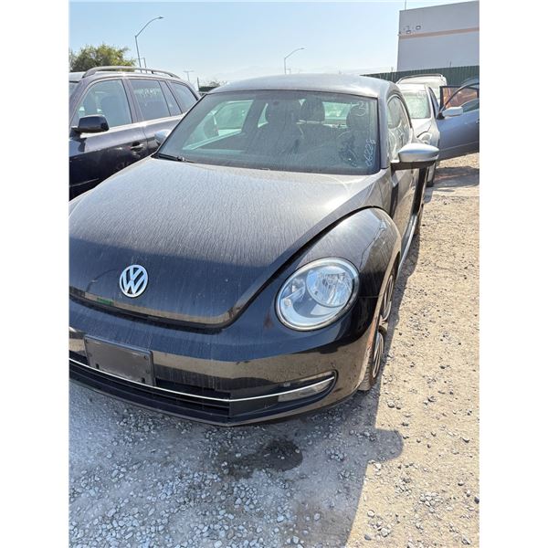 VOLKS BEETLE 2012 T