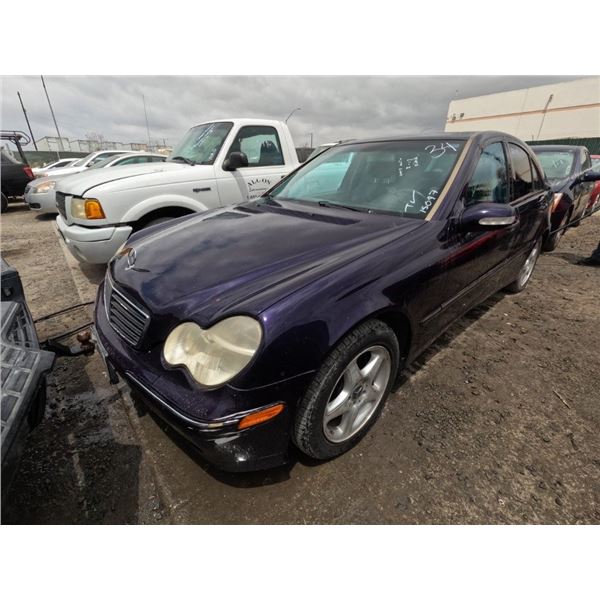 MERZ C CLASS 2001 T-DONATION