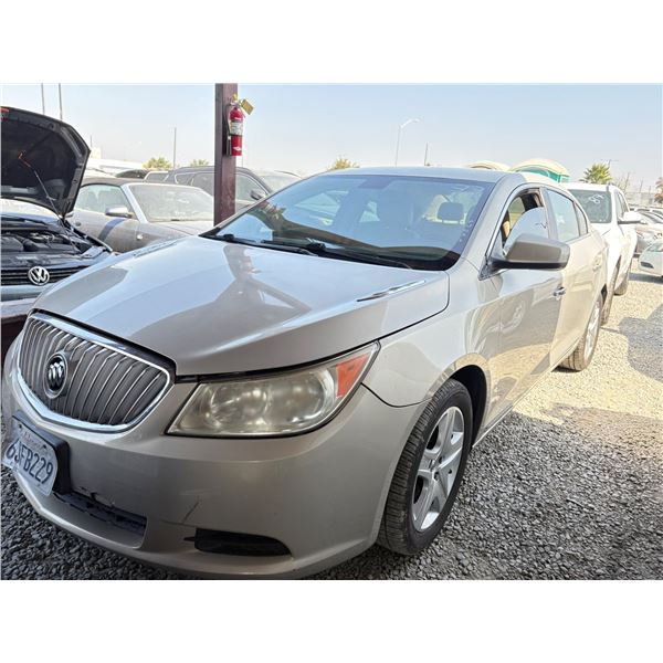 BUICK LACROSSE 2011 T