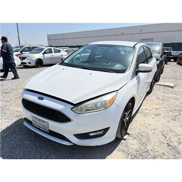 FORD FOCUS 2015 T