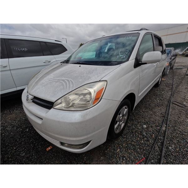 TOYOTA SIENNA 2004 T-DONATION