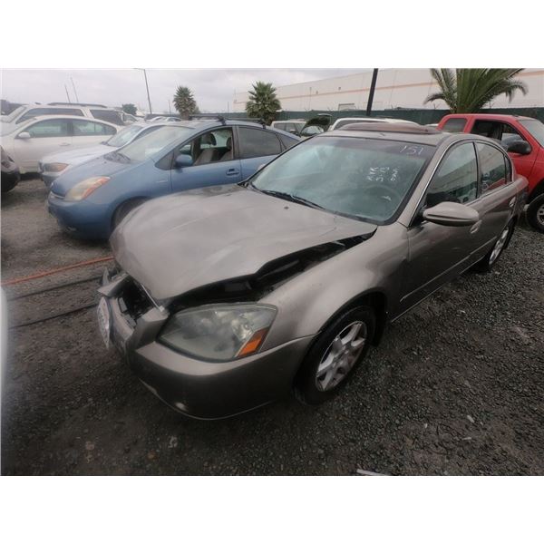 NISSAN ALTIMA 2005 SALV T/DONATION