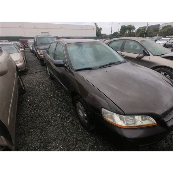 HONDA ACCORD 1998 SALV T/DONATION