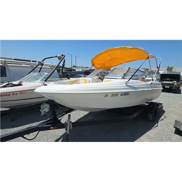 GLASTRON BOAT 2004 ADT-DONATION