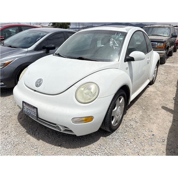VOLKS BEETLE 2001 T-DONATION
