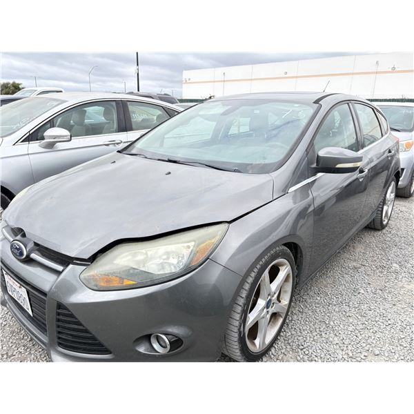 FORD FOCUS 2012 T