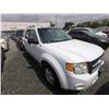 Image 1 : FORD ESCAPE 2011 T-DONATION