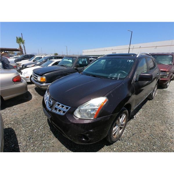 NISSAN ROGUE 2012 O/S T-DONATION