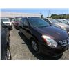Image 2 : NISSAN ROGUE 2012 O/S T-DONATION