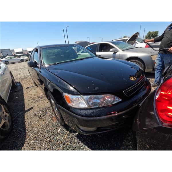 LEXUS ES 300 1999 T-DONATION