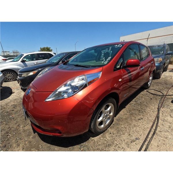 NISSAN LEAF 2011 T-DONATION