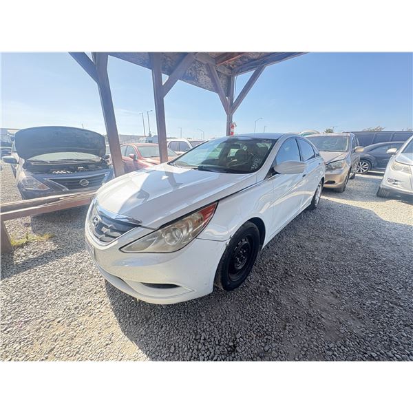 HYUNDAI SONATA 2011 ADT
