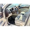 Image 4 : CADILLAC SRX 2010 O/S-TITLE