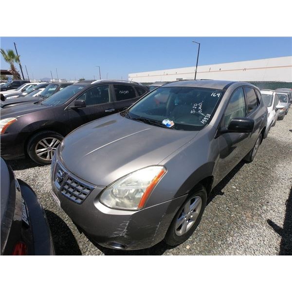 NISSAN ROGUE 2010 T-DONATION