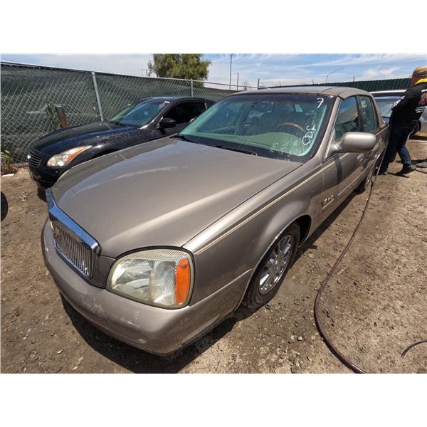 CADILLAC DEVILLE 2003 O/S T-DONATION
