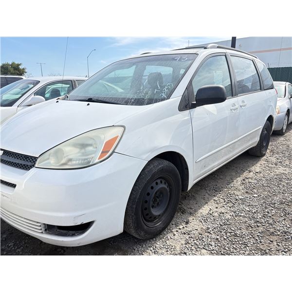 TOYOTA SIENNA 2004 T-DONATION