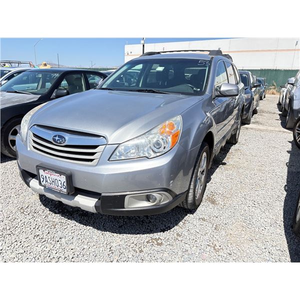 SUBARU OUTBACK 2011 T