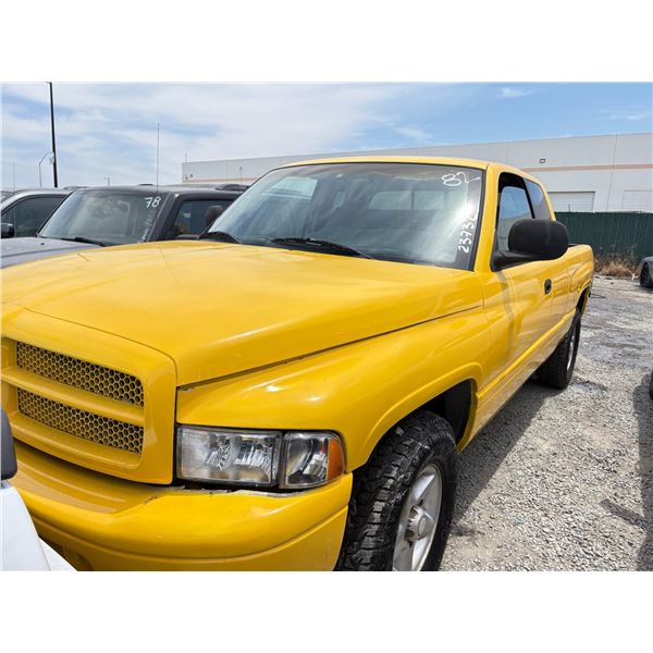 DODGE RAM 1500 2001 ADT-SALV