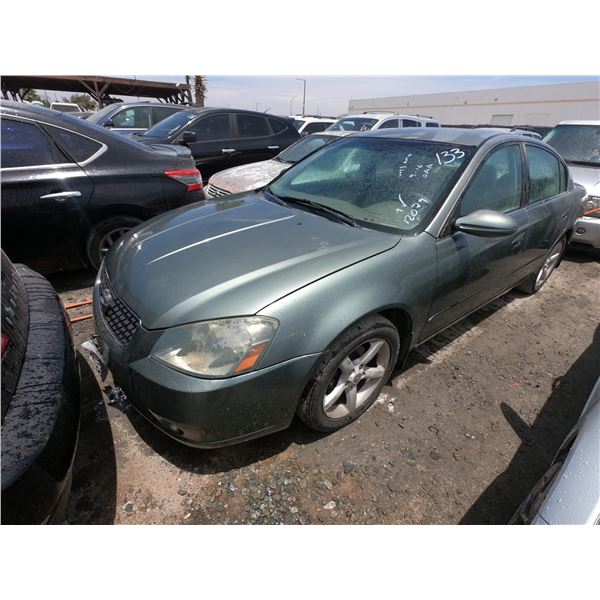 NISSAN ALTIMA 2005 SALV T/DONATION