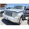 Image 2 : JEEP LIBERTY 2012 T-DONATION