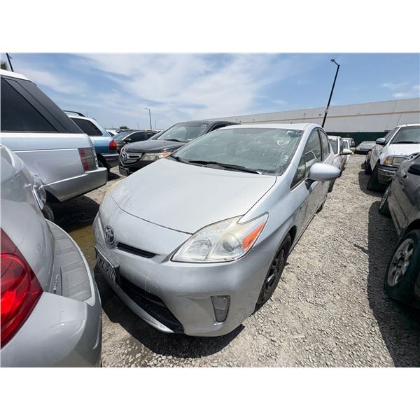 TOYOTA PRIUS 2015 T