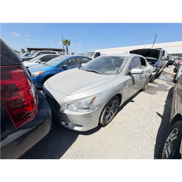 NISSAN MAXIMA 2013 SALV/T