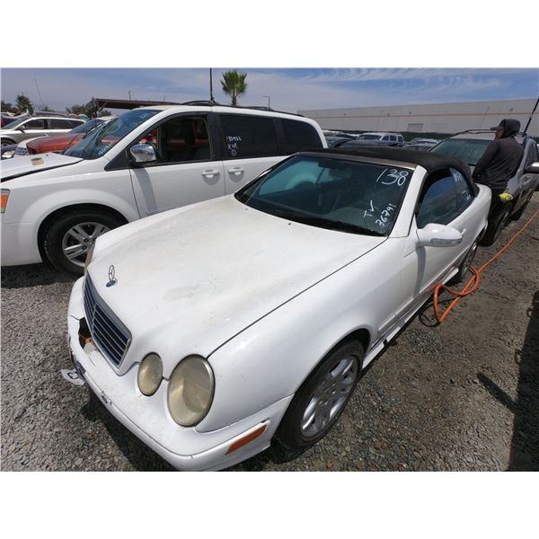 MERZ CLK CLASS 2001 ADT-SALV/DON