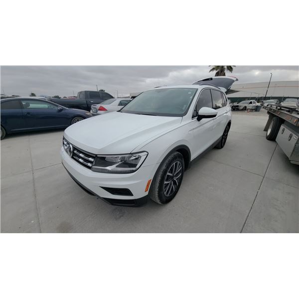 VOLKS TIGUAN 2021 O/S-TITLE